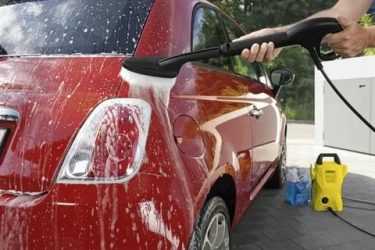 Как правильно мыть машину в домашних условиях