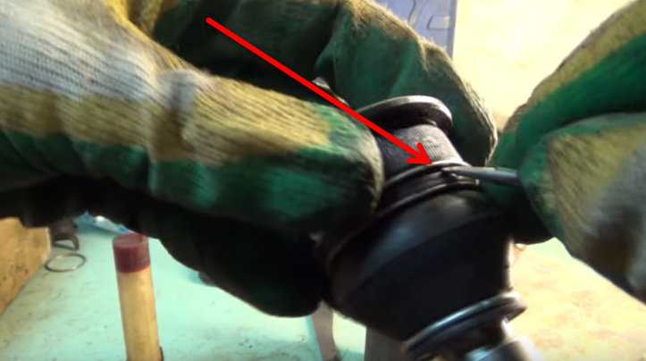 Как проверить и поменять шаровую на рено логан: видео и фото