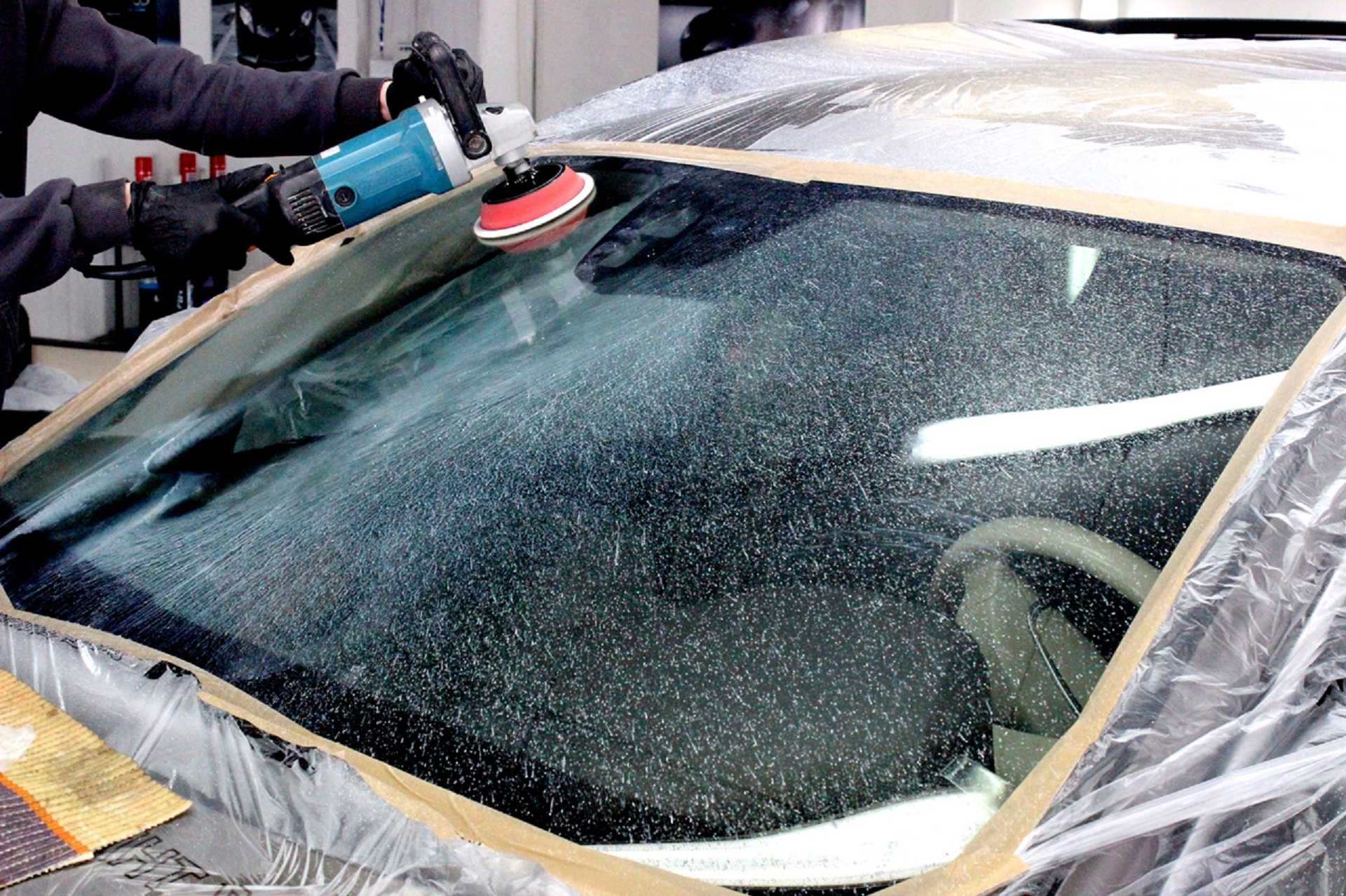 Полировка лобового стекла, боковых стекол и заднего стекла автомобиля: что нужно знать  