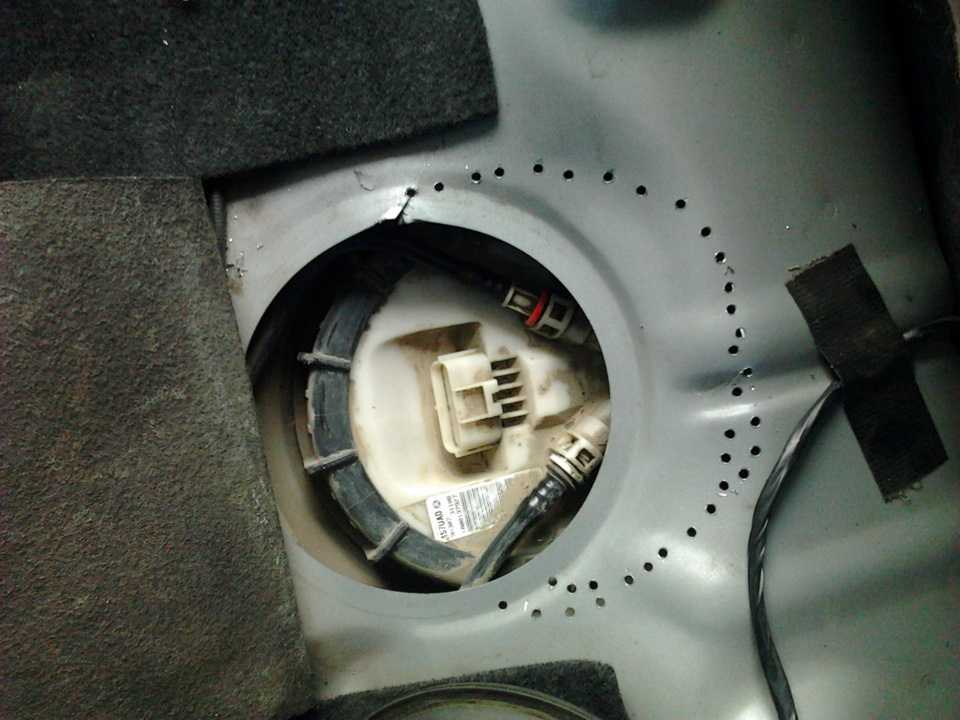 Замена бензонасоса на форд фокус 1,2,3 своими руками: как поменять моторчик топливного насоса, фильтра, реле + видео » автоноватор