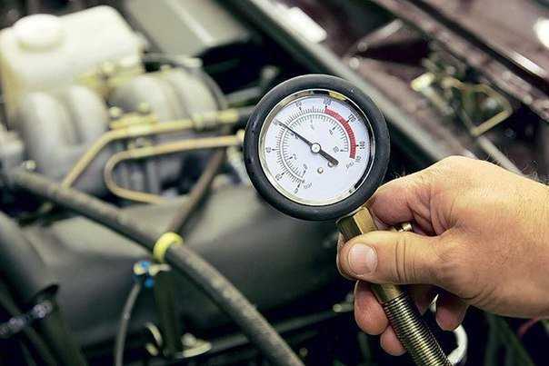 Проверка компрессии в цилиндрах двигателя: чем и как измерить