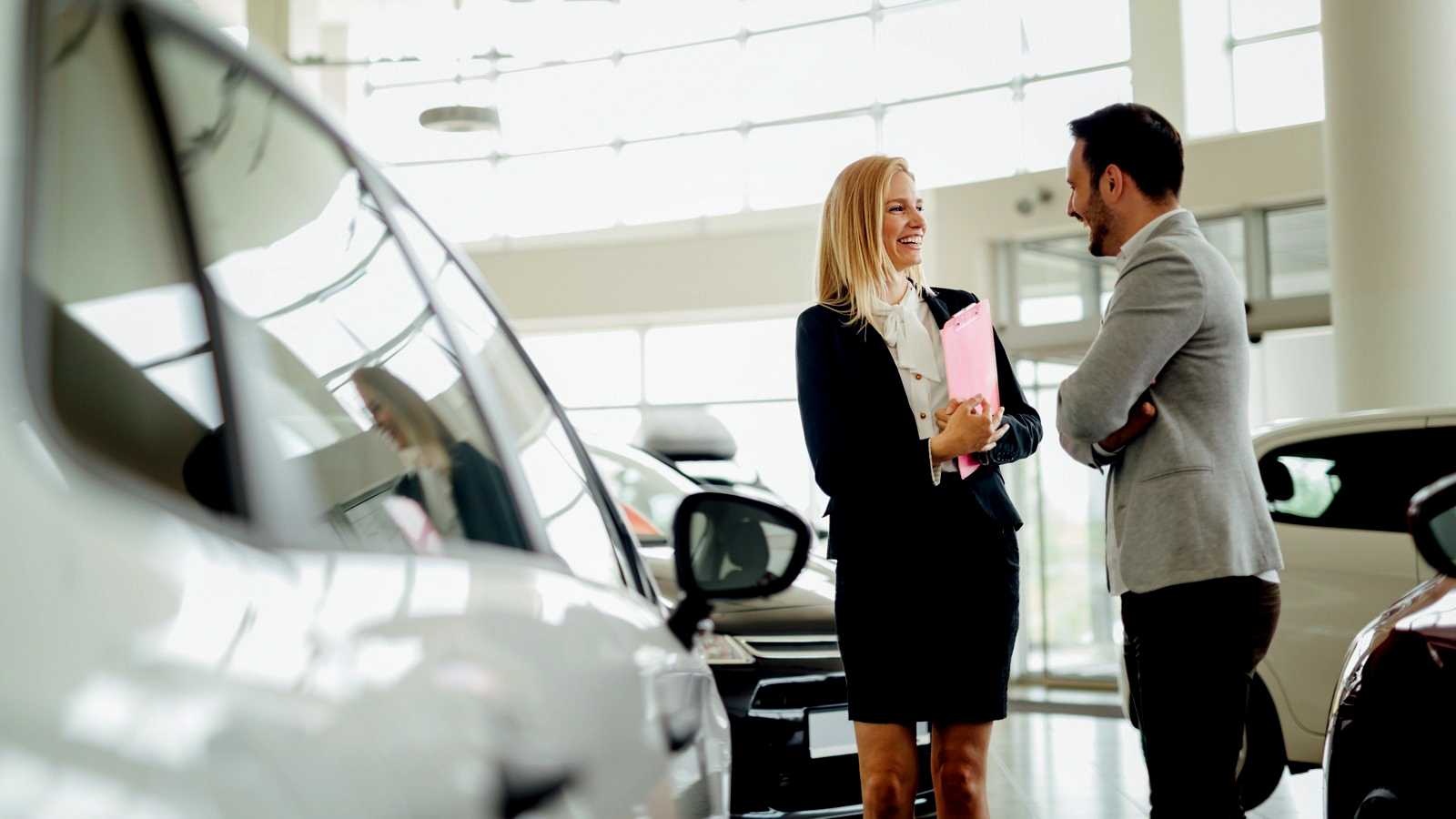 Покупка автомобиля в автосалоне гарантирует ли честную сделку?