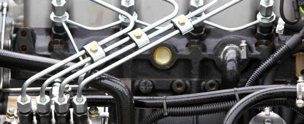 Как прокачать топливную систему дизельного двигателя: доступные способы