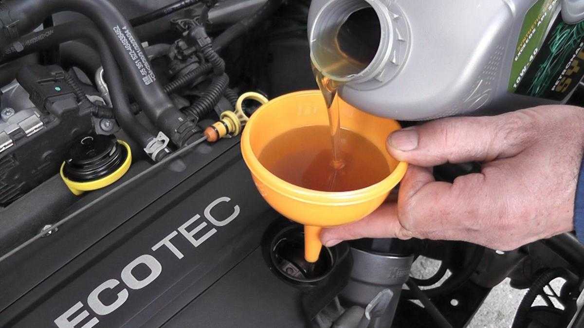 Смена свойств масла в двигателе: почему происходит и как с этим бороться | auto-gl.ru