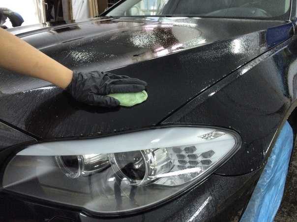 Синяя глина для чистки автомобиля: виды и процесс полировки синтетическим абразивом