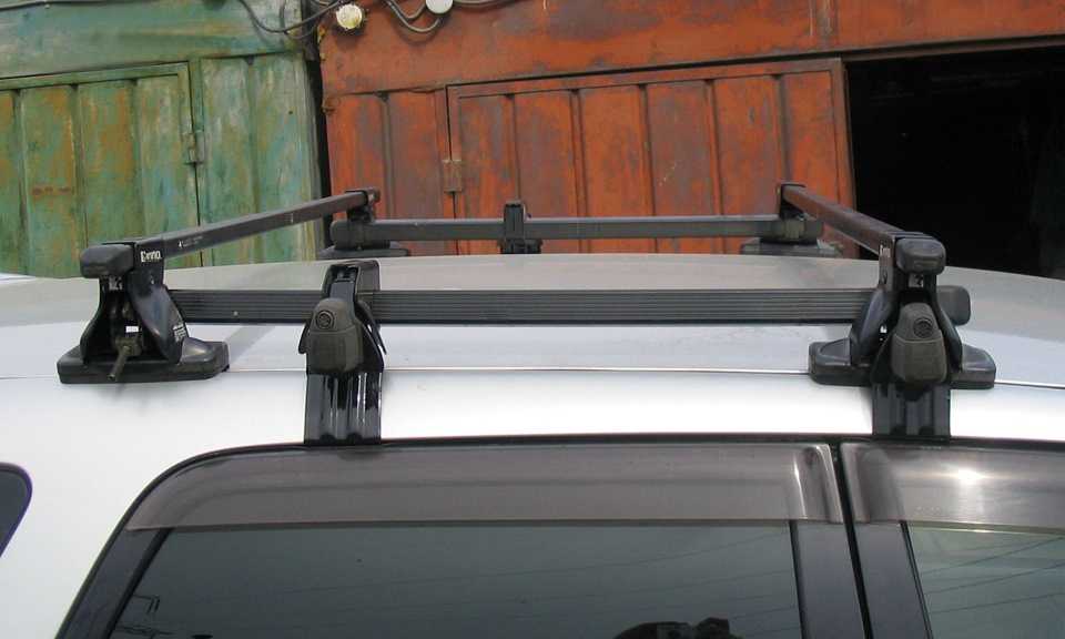 Как крепить багажник на крышу автомобиля: разновидности конструкций, изготовление своими руками