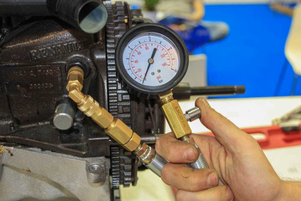 Что делать, если пропало давление масла в двигателе?