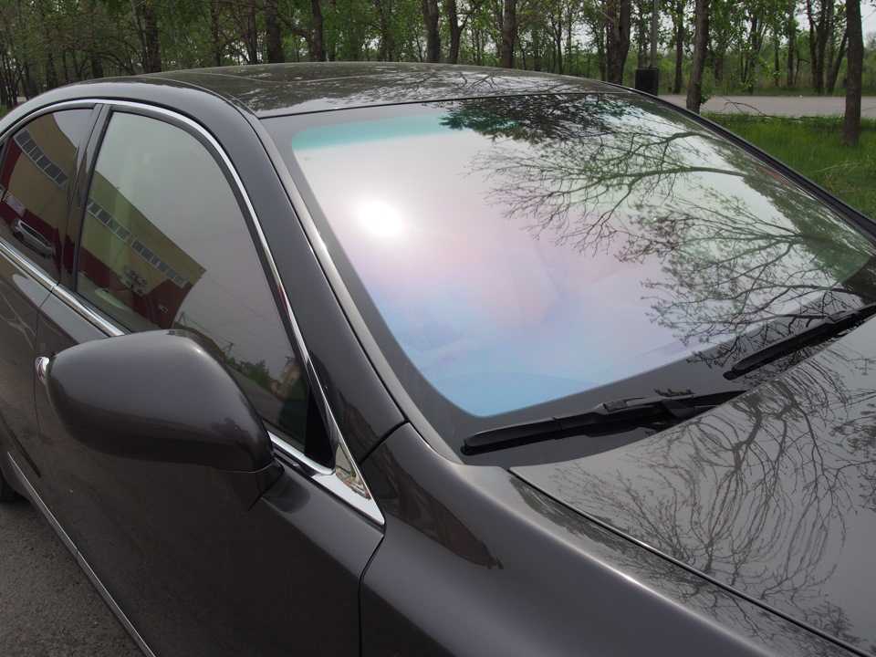 Цветная тонировка стекол автомобиля
