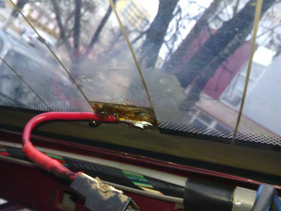 Ремонт нитей обогревателя заднего стекла автомобиля