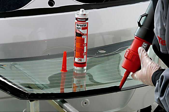 Герметик для фар автомобиля: какой лучше выбрать и как использовать, чтобы приклеить стекло передней и задней оптики