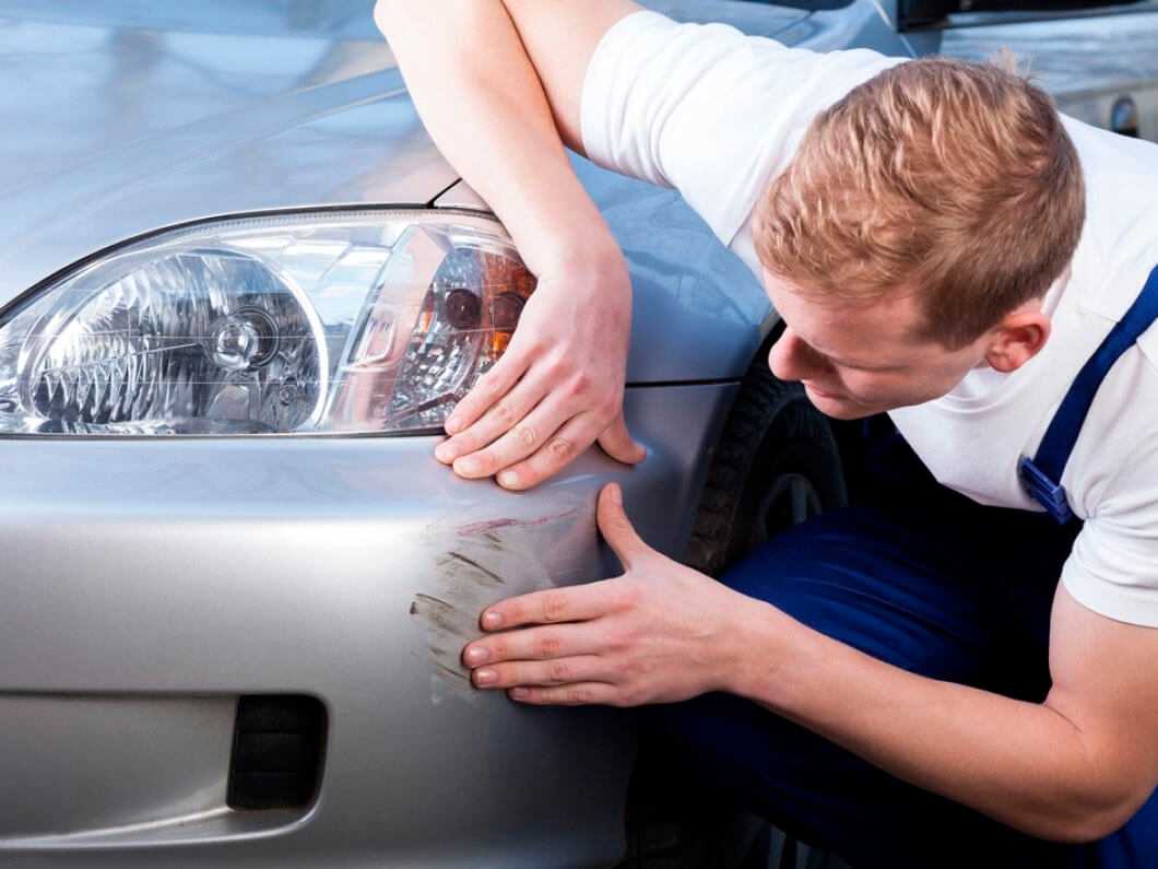 Как взыскать ущерб за повреждение автомобиля в автосервисе при ремонте