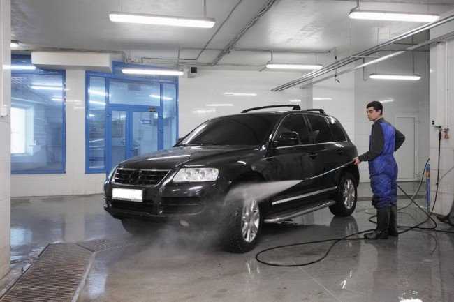 Как мыть машину зимой. рекомендации по самостоятельной мойке