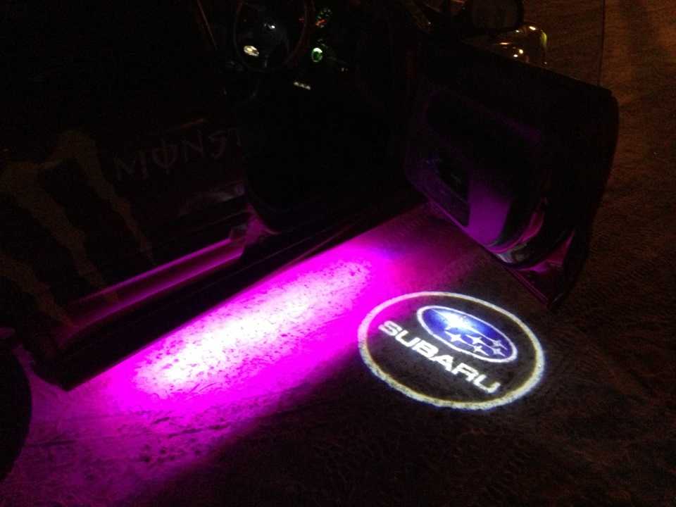 Как установить подсветку в ноги в своей машине самостоятельно