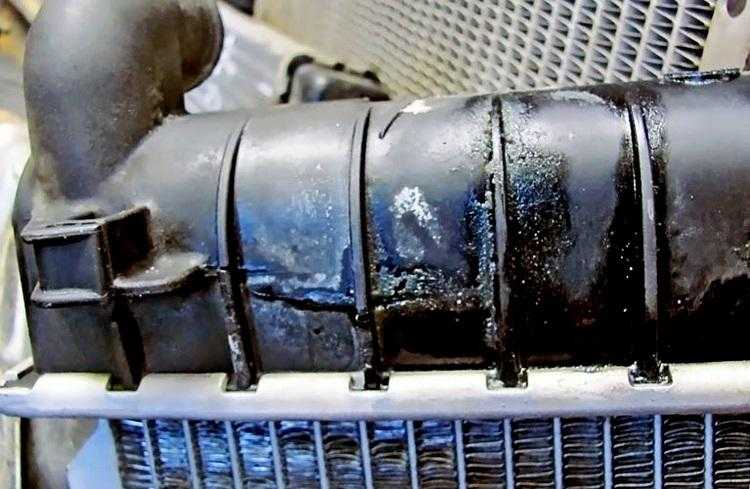 Основные неисправности автомобильного радиатора системы охлаждения двигателя Пайка латунного радиатора, самостоятельный ремонт алюминиевого радиатора