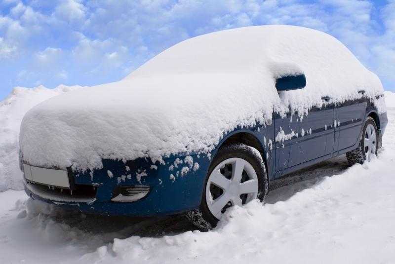 Что опаснее для машины: зимние реагенты или насекомые
