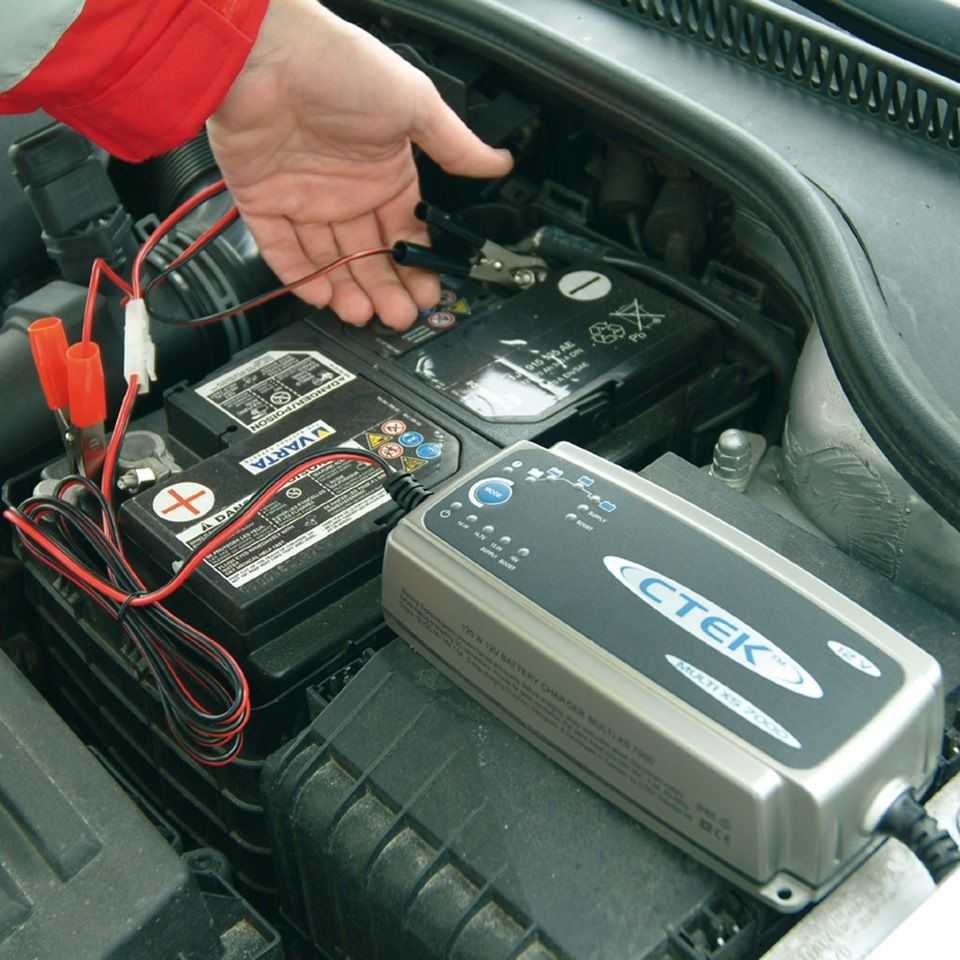 Как заряжать аккумулятор автомобиля зарядным устройством