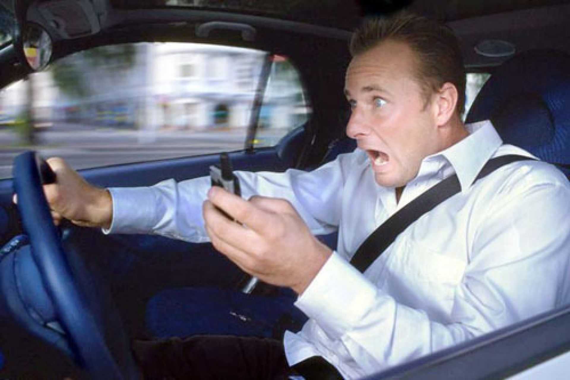 10 вредных привычек водителей, которые убивают автомобиль :: инфониак