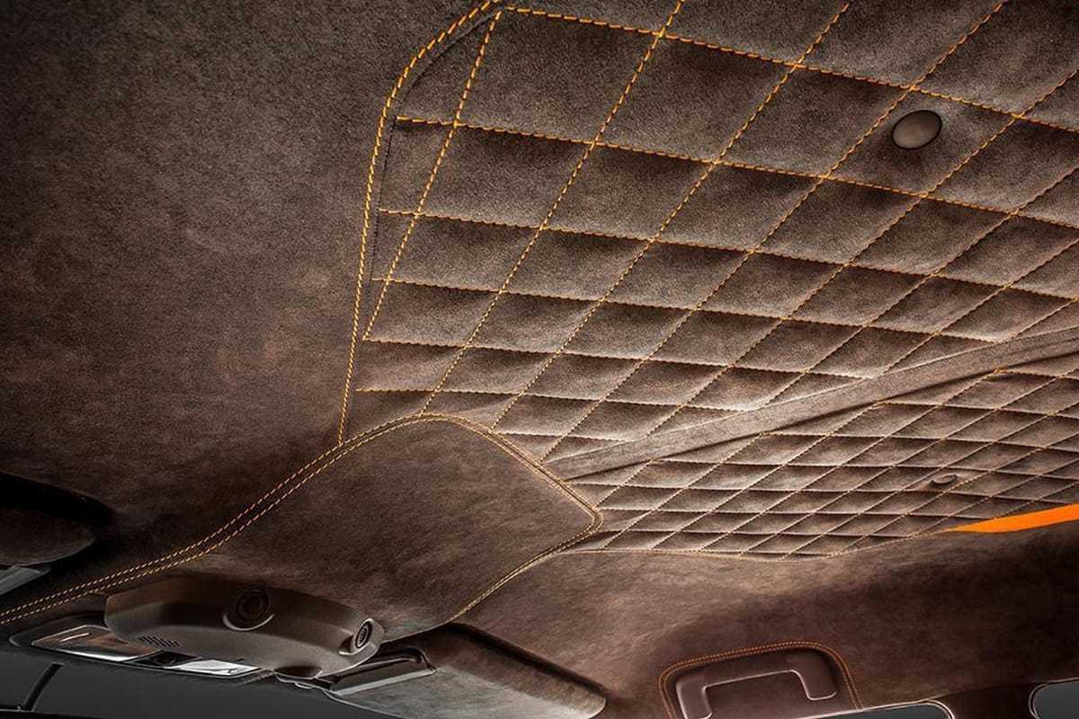 Перетяжка потолка автомобиля алькантрой и тканью + видео