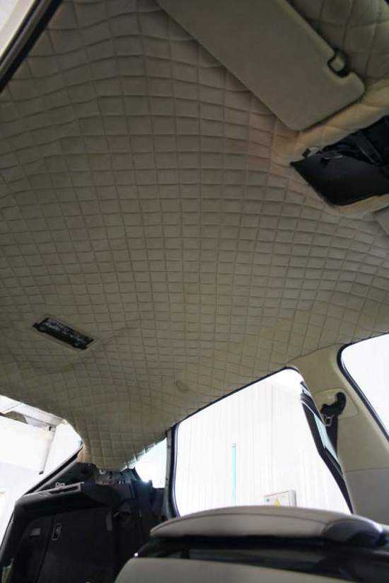 Провис потолок в машине: что делать и как починить